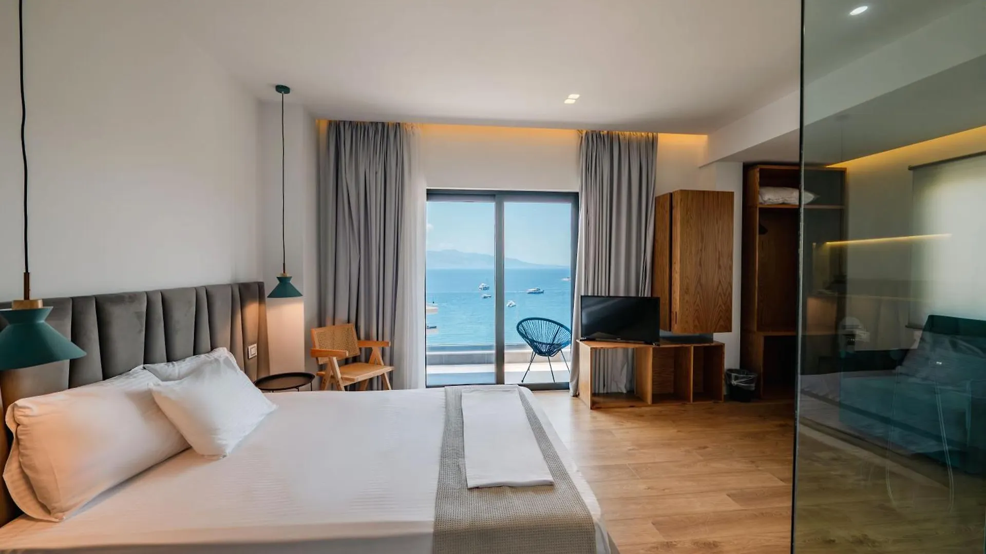 ***  Kanes Boutique Hotel Sarande Albania