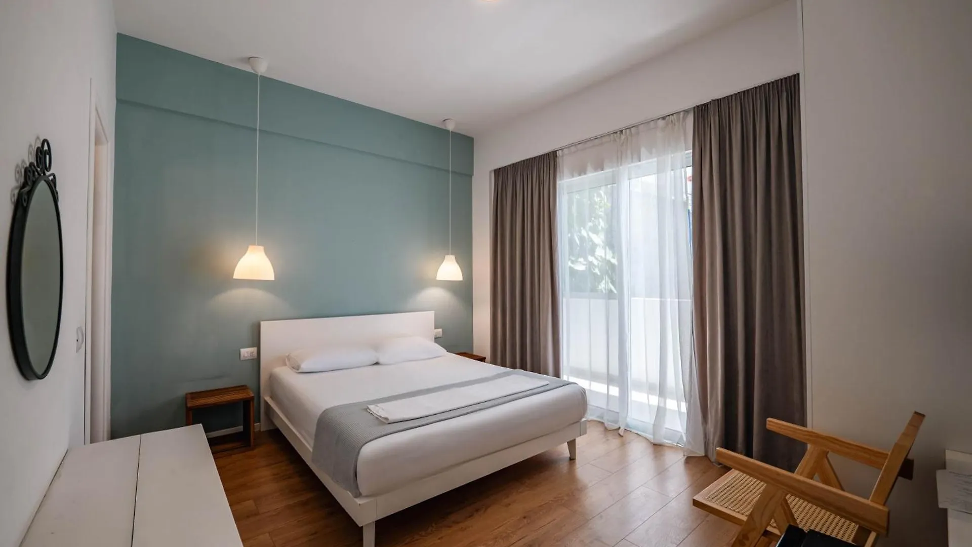 Kanes Boutique Hotel Sarande Albania
